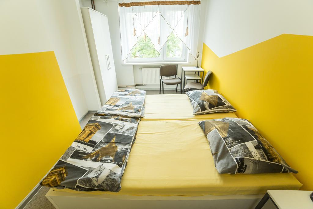 Klimczoka 6 Hostel คาโตวีตเซ ภายนอก รูปภาพ