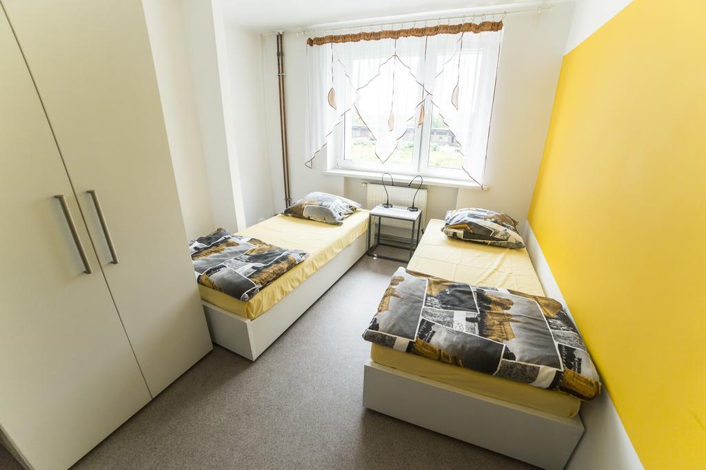 Klimczoka 6 Hostel คาโตวีตเซ ภายนอก รูปภาพ