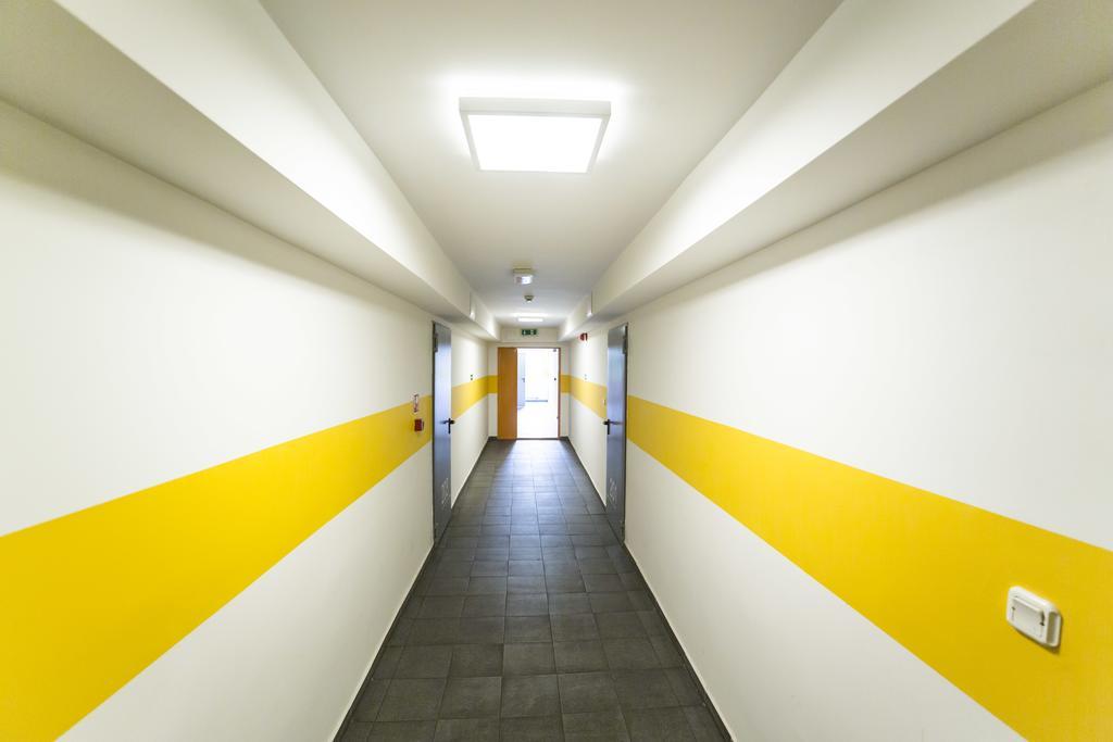 Klimczoka 6 Hostel คาโตวีตเซ ภายนอก รูปภาพ